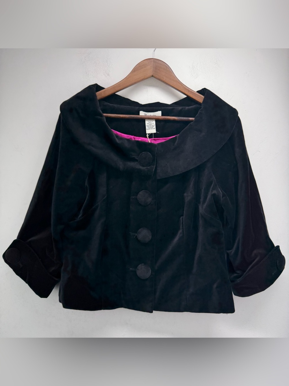 Cambridge Dry Goods size 10 Women’s Black Velvet 3/4 Sleeve Cropped Jacket NWT